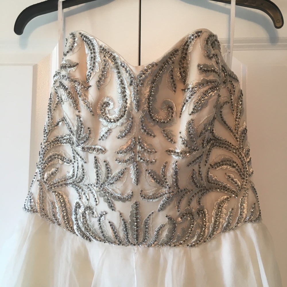 Watters Daniella beaded wedding gown 6072b - Picture 7 of 11